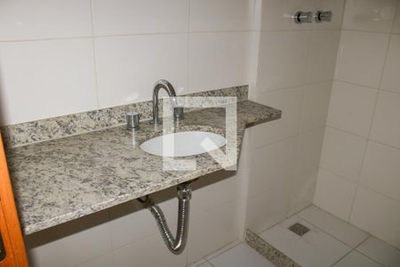 Apartamento à venda com 94m², 4 quartos e 2 vagasBanheiro