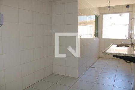 Apartamento à venda com 94m², 4 quartos e 2 vagasCozinha