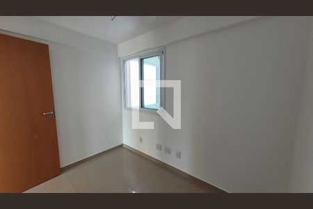 Apartamento à venda com 94m², 4 quartos e 2 vagasQuarto 4