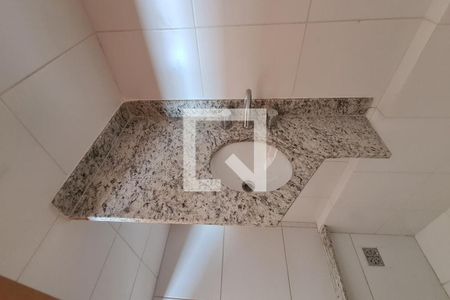 Apartamento à venda com 94m², 4 quartos e 2 vagasBanheiro