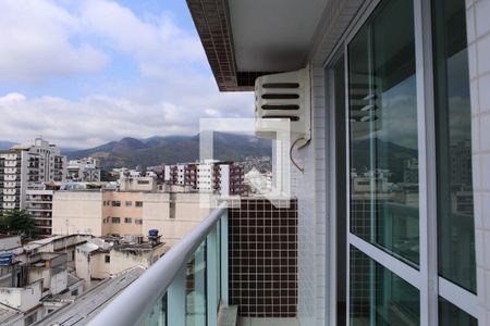 Apartamento à venda com 94m², 4 quartos e 2 vagasVaranda do Quarto 4