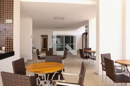 Apartamento à venda com 94m², 4 quartos e 2 vagas Apartamento à venda com 94m², 4 quartos e 2 vagasÁrea Comum - Área de Convivência