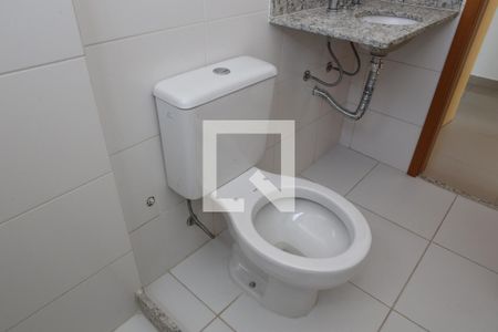 Apartamento à venda com 94m², 4 quartos e 2 vagasBanheiro do Quarto 3 - Suíte