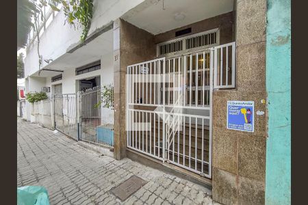 Apartamento para alugar com 40m², 1 quarto e sem vagaFachada e portaria