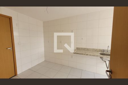 Apartamento à venda com 81m², 3 quartos e 2 vagasCozinha