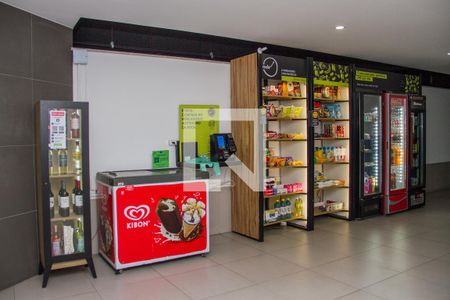 Apartamento à venda com 81m², 3 quartos e 2 vagasMercadinho