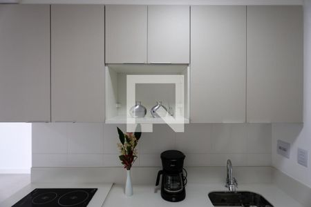 Studio à venda com 30m², 1 quarto e 1 vaga Studio à venda com 30m², 1 quarto e 1 vagaStudio - Cozinha