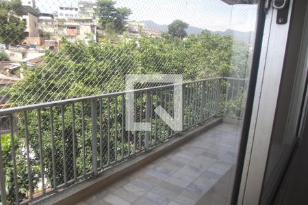 Apartamento à venda com 180m², 2 quartos e 1 vagaVaranda 