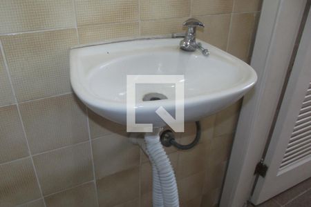 Apartamento à venda com 180m², 2 quartos e 1 vagaBanheiro 