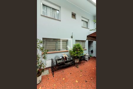 Casa à venda com 278m², 4 quartos e 4 vagasQuintal