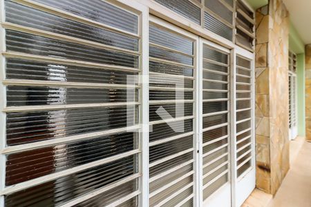 Casa à venda com 278m², 4 quartos e 4 vagasSacada 2