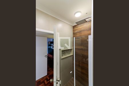 Casa à venda com 278m², 4 quartos e 4 vagasBanheiro Social