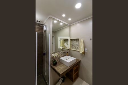 Casa à venda com 278m², 4 quartos e 4 vagasBanheiro da Suíte 2