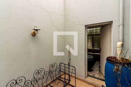 Casa à venda com 278m², 4 quartos e 4 vagasSacada 1
