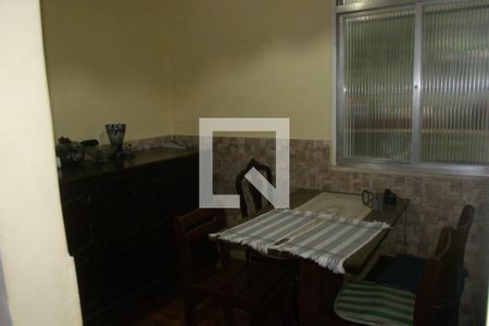 Casa à venda com 90m², 2 quartos e 1 vagaSala de jantar