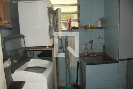 Casa à venda com 90m², 2 quartos e 1 vagaÁrea de Serviço