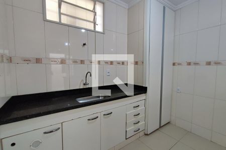 Casa para alugar com 225m², 5 quartos e 2 vagasCozinha