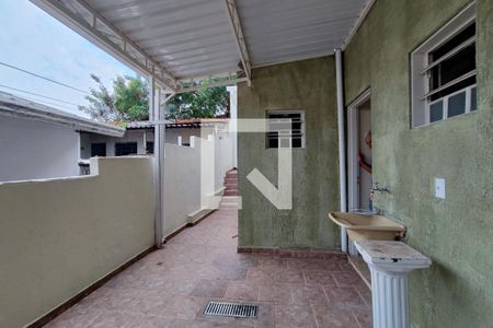 Casa para alugar com 225m², 5 quartos e 2 vagasÁrea de Serviço