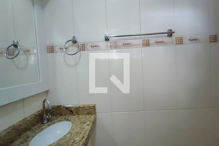 Casa para alugar com 225m², 5 quartos e 2 vagasBanheiro da Suíte