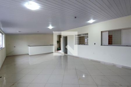Casa para alugar com 225m², 5 quartos e 2 vagasComôdo Extra