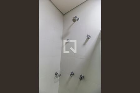 Apartamento para alugar com 60m², 2 quartos e 2 vagas Apartamento para alugar com 60m², 2 quartos e 2 vagasBanheiro da Suíte 1