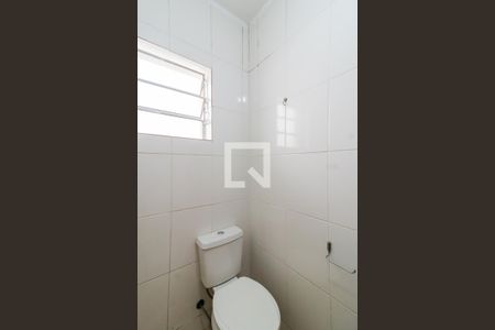 Banheiro de casa à venda com 1 quarto, 125m² em Vila Sacadura Cabral, Santo André