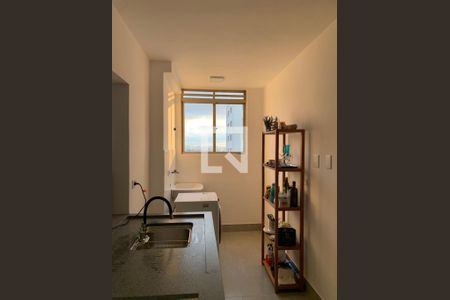 Sala/Cozinha de apartamento à venda com 2 quartos, 58m² em Vila Ivone, São Paulo