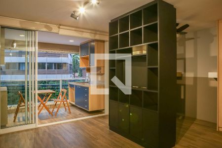 Sala de kitnet/studio para alugar com 1 quarto, 34m² em Pinheiros, São Paulo