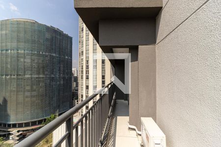 Varanda de kitnet/studio para alugar com 1 quarto, 27m² em República, São Paulo