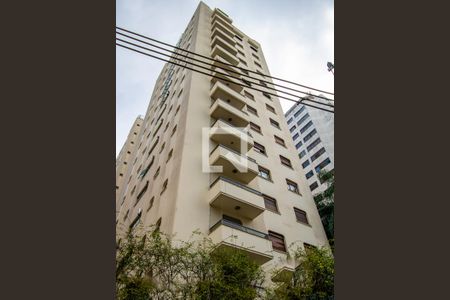 Apartamento para alugar com 120m², 4 quartos e 2 vagas Apartamento para alugar com 120m², 4 quartos e 2 vagasEntrada