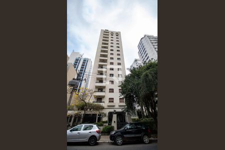 Apartamento para alugar com 120m², 4 quartos e 2 vagas Apartamento para alugar com 120m², 4 quartos e 2 vagasEntrada