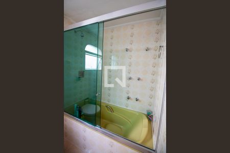 Apartamento para alugar com 120m², 4 quartos e 2 vagas Apartamento para alugar com 120m², 4 quartos e 2 vagasBanheiro da Suíte