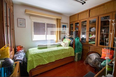 Apartamento para alugar com 120m², 4 quartos e 2 vagas Apartamento para alugar com 120m², 4 quartos e 2 vagasQuarto 2