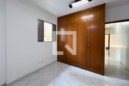 Casa à venda com 126m², 3 quartos e 2 vagasQuarto 2