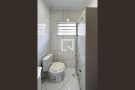 Casa à venda com 126m², 3 quartos e 2 vagasBanheiro