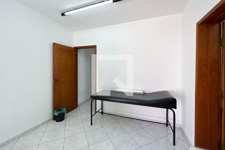 Casa à venda com 126m², 3 quartos e 2 vagasSuíte