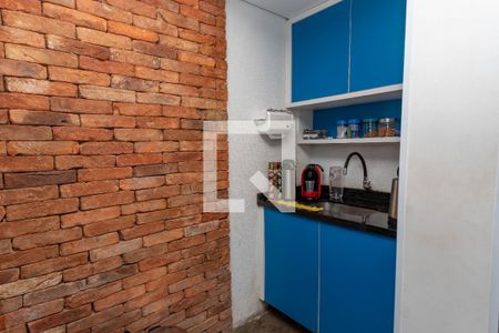 Casa à venda com 322m², 3 quartos e 2 vagasEscritório - café 
