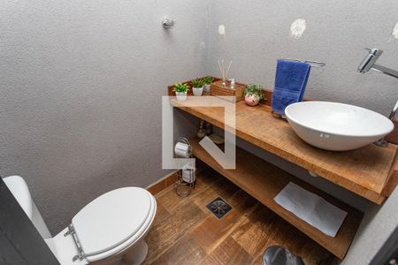 Casa à venda com 322m², 3 quartos e 2 vagasLavabo 2 