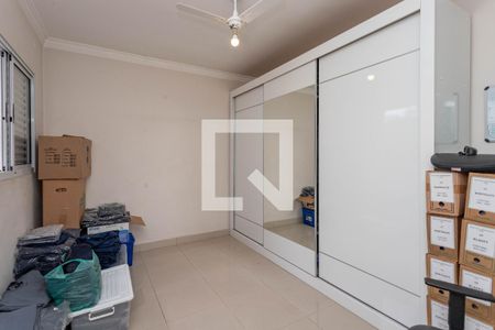 Casa à venda com 322m², 3 quartos e 2 vagasQuarto 2 