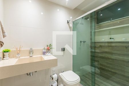 Apartamento à venda com 200m², 3 quartos e 2 vagasBanheiro