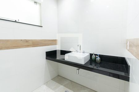 Apartamento à venda com 200m², 3 quartos e 2 vagasBanheiro Suíte 2