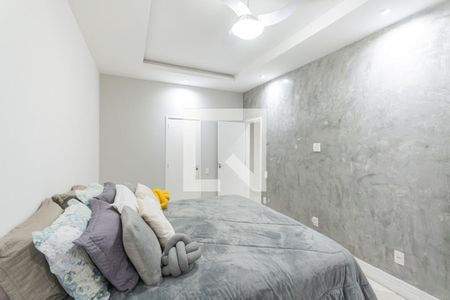 Apartamento à venda com 200m², 3 quartos e 2 vagasSuíte 1