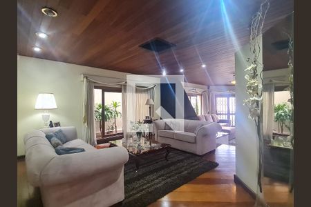Sala de estar de casa à venda com 4 quartos, 352m² em Petrópolis, Porto Alegre