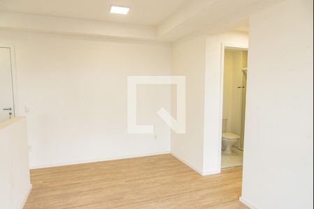 Sala de apartamento para alugar com 2 quartos, 56m² em Liberdade, São Paulo