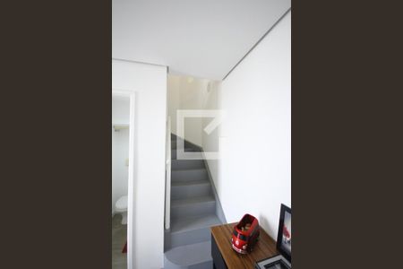 Apartamento para alugar com 48m², 1 quarto e 1 vagaEscada