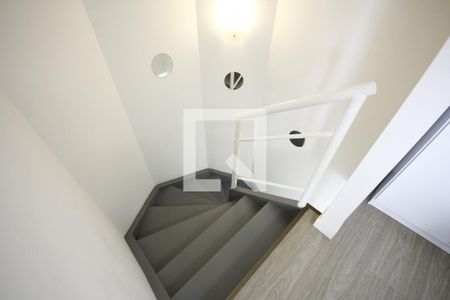 Apartamento para alugar com 48m², 1 quarto e 1 vagaEscada