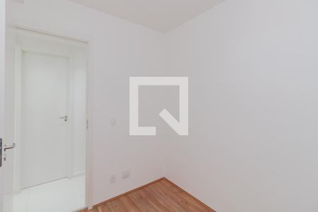 Quarto 1 de apartamento à venda com 2 quartos, 34m² em Parque Fongaro, São Paulo