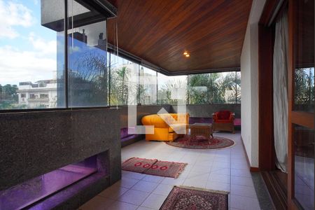 Apartamento à venda com 450m², 3 quartos e 3 vagasVaranda