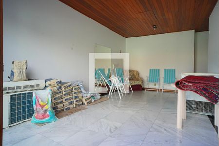 Apartamento à venda com 450m², 3 quartos e 3 vagasÁrea comum - Salão de festas