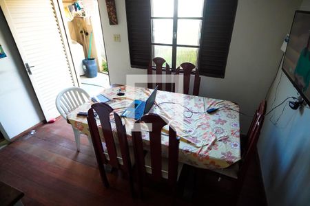 Casa à venda com 300m², 7 quartos e 5 vagasSala casa 4